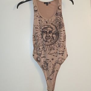 Nude/black bodysuit